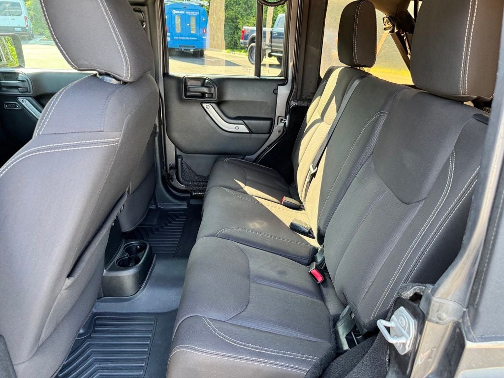 2017 Jeep Wrangler Unlimited Sahara