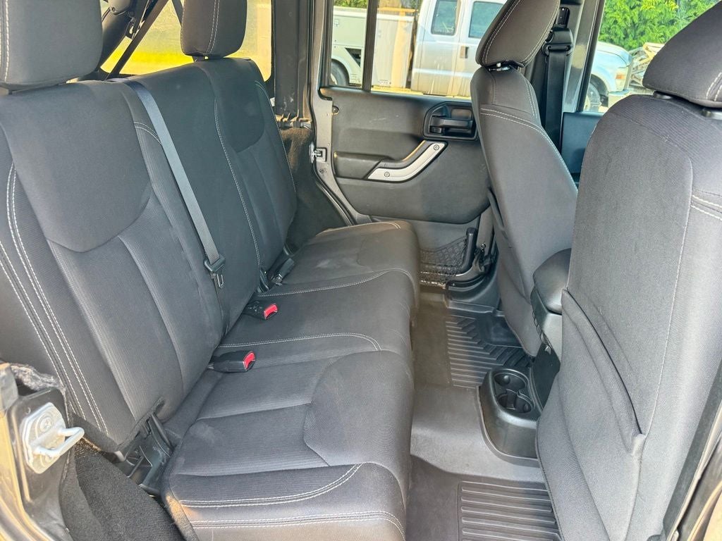 2017 Jeep Wrangler Unlimited Sahara