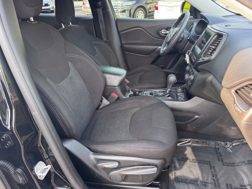 2019 Jeep Cherokee Latitude
