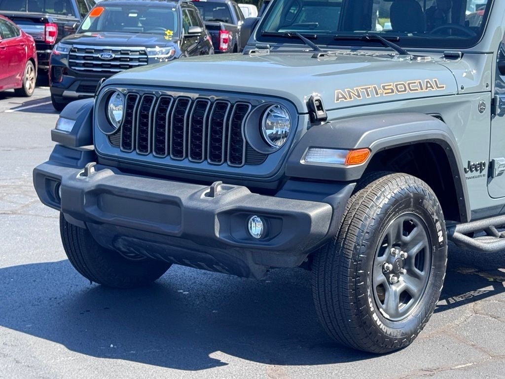 2025 Jeep Wrangler Sport