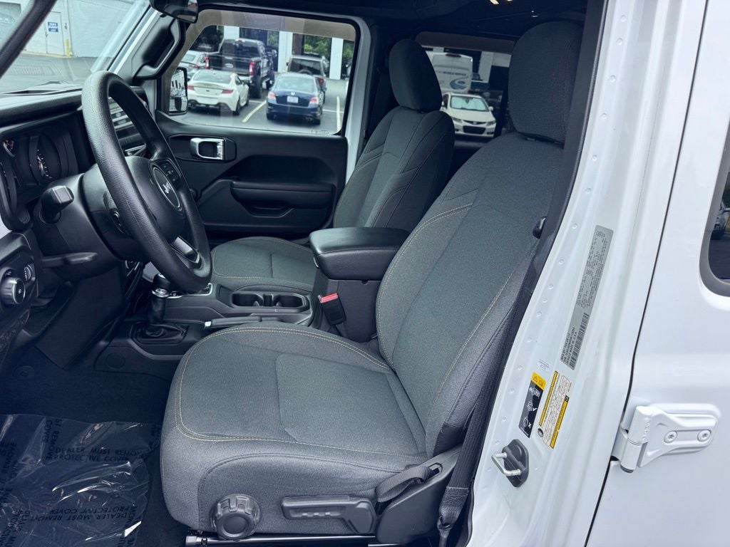 2024 Jeep Wrangler Sport