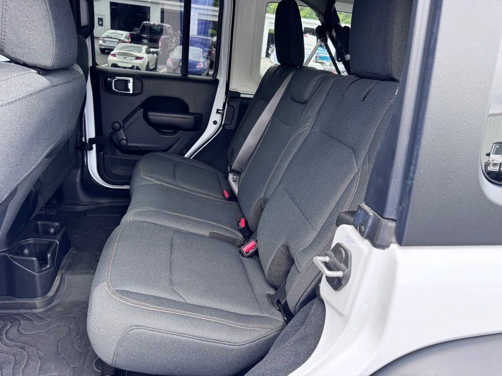 2024 Jeep Wrangler Sport
