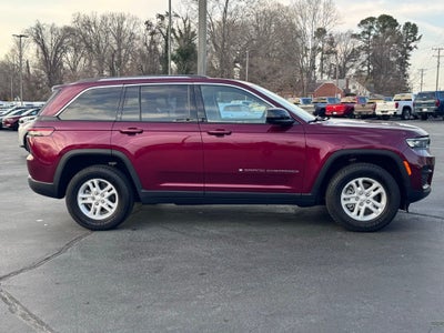 2023 Jeep Grand Cherokee Laredo