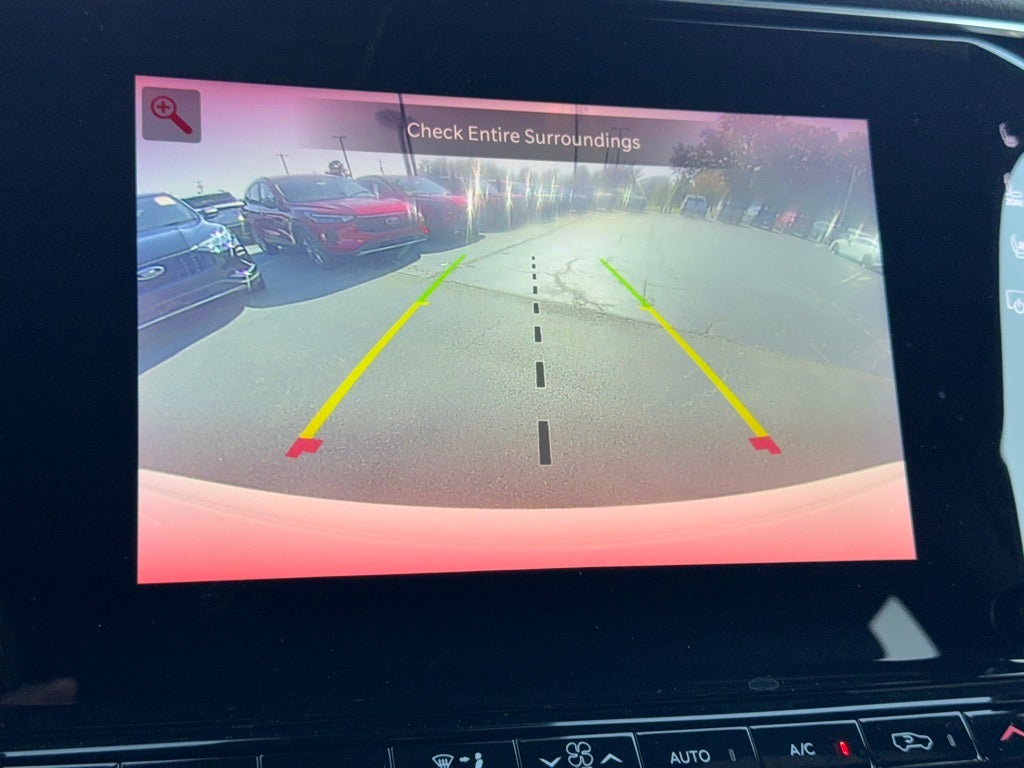 2024 Jeep Wagoneer L Base