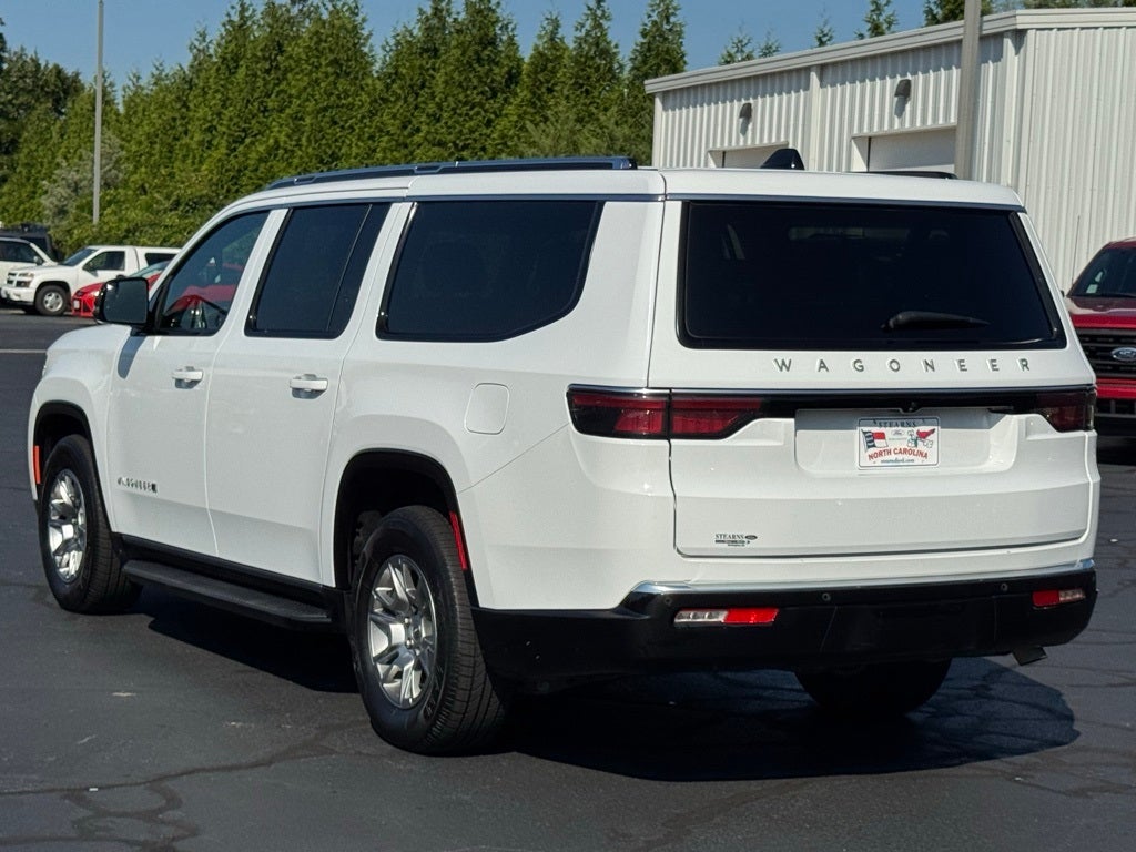 2024 Jeep Wagoneer L Base