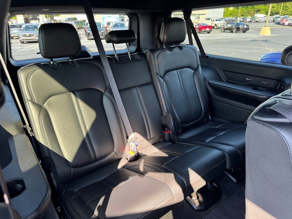 2024 Jeep Wagoneer L Base