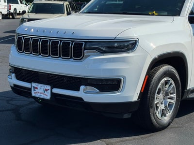 2024 Jeep Wagoneer L Base