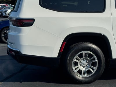 2024 Jeep Wagoneer L Base