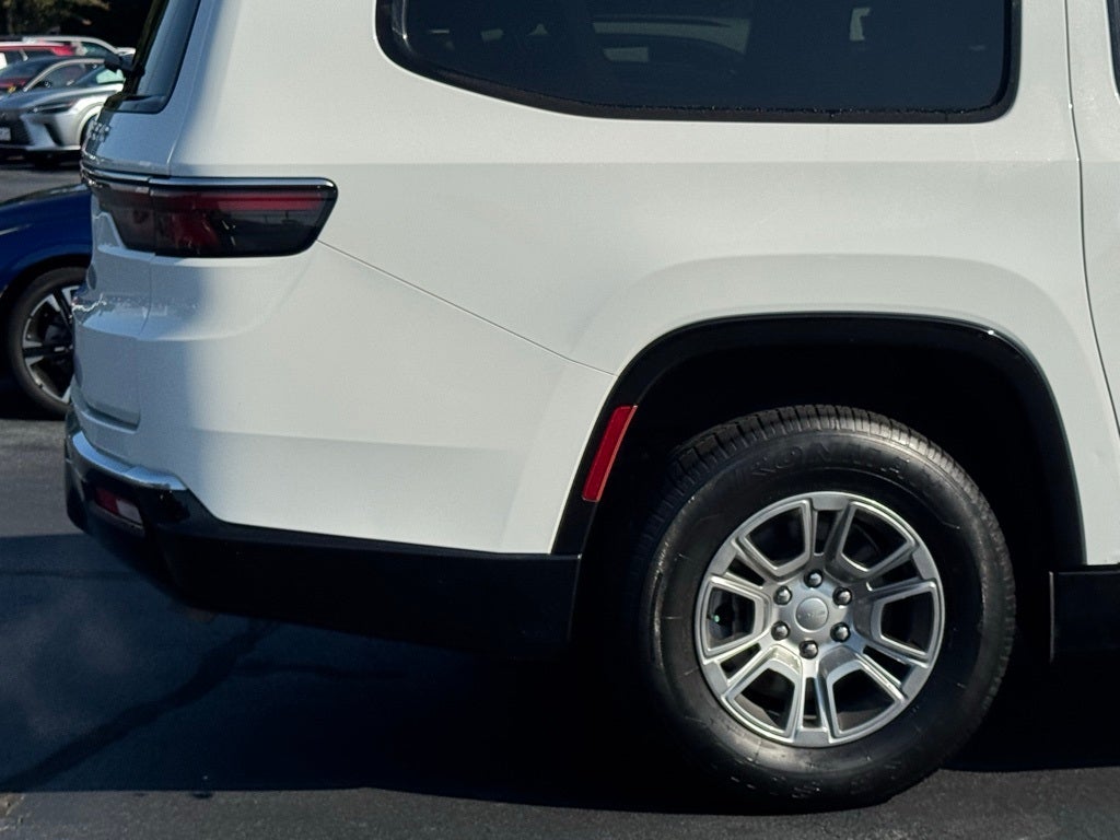 2024 Jeep Wagoneer L Base