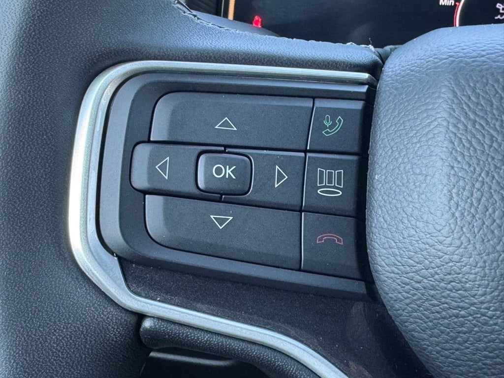 2024 Jeep Wagoneer L Base