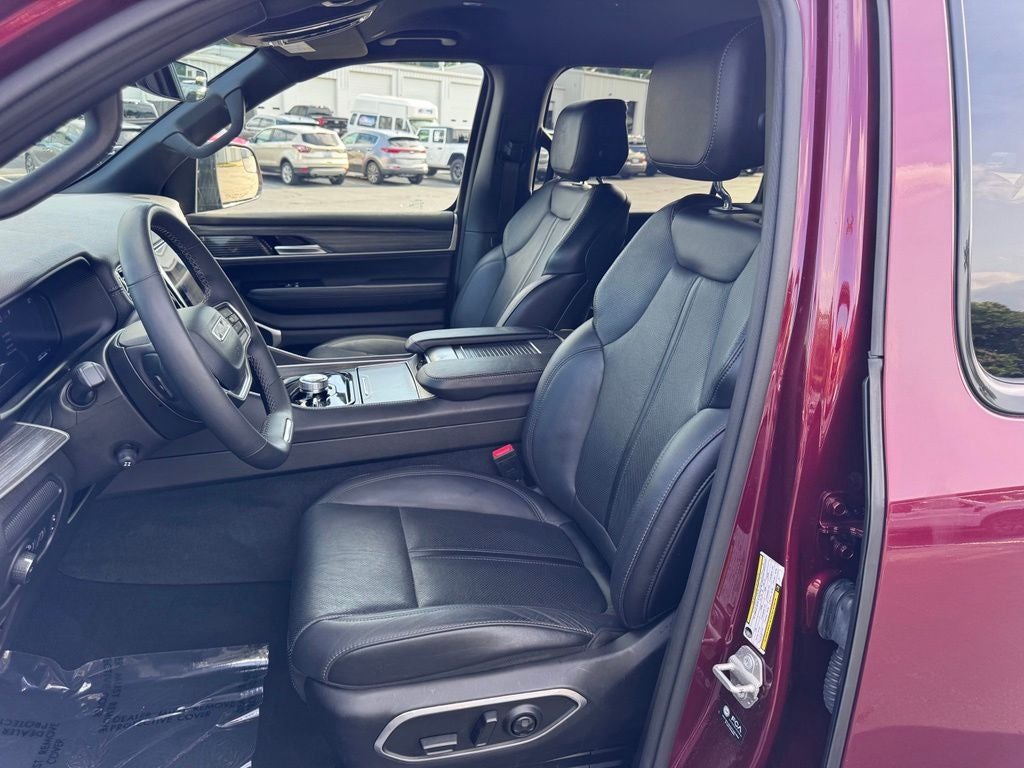2024 Jeep Wagoneer L Series II