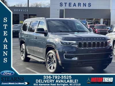 2023 Jeep Wagoneer Base