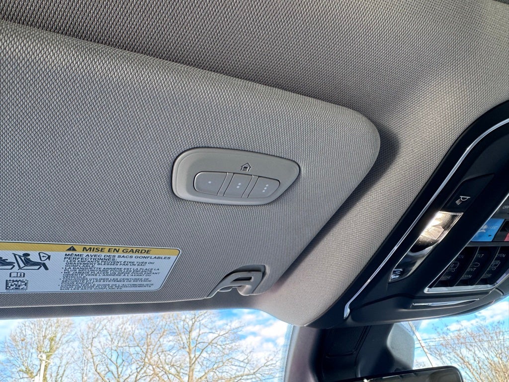 2023 Jeep Wagoneer Base