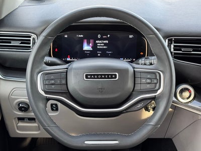 2023 Jeep Wagoneer Base