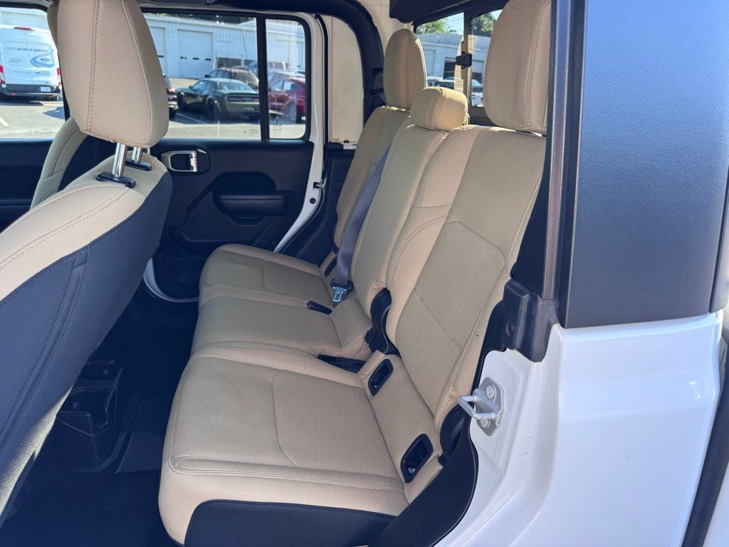 2021 Jeep Gladiator Willys