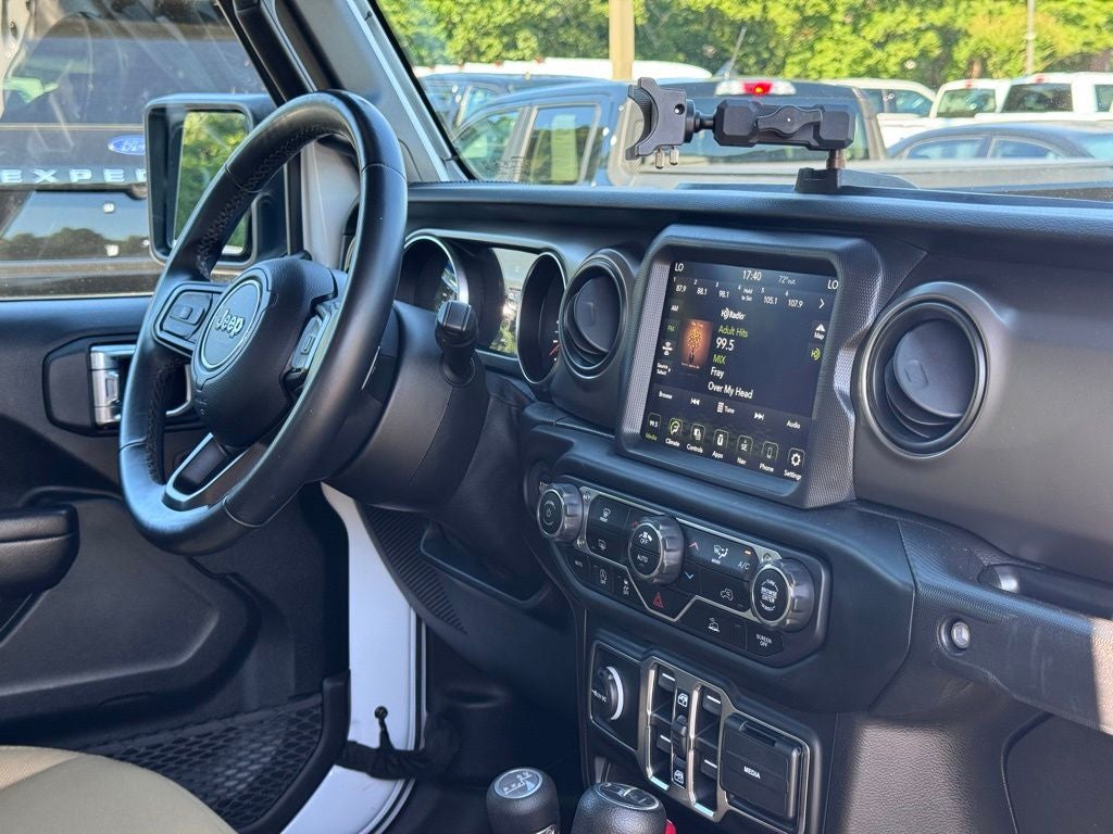 2021 Jeep Gladiator Willys