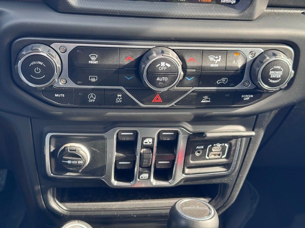 2021 Jeep Gladiator Overland