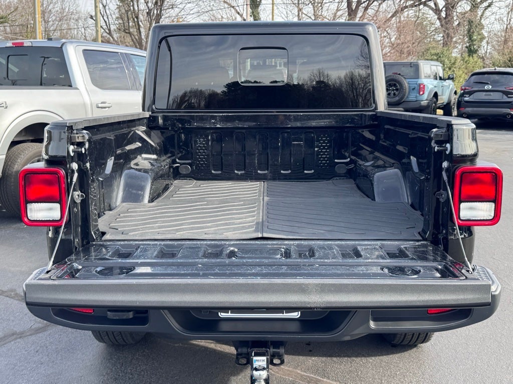 2021 Jeep Gladiator Overland
