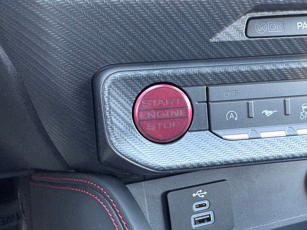 2025 Ford Mustang GT Premium