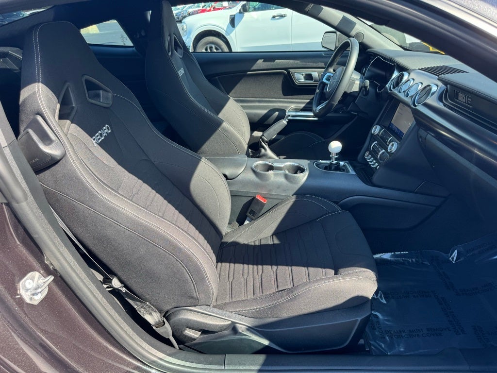 2022 Ford Mustang Mach 1