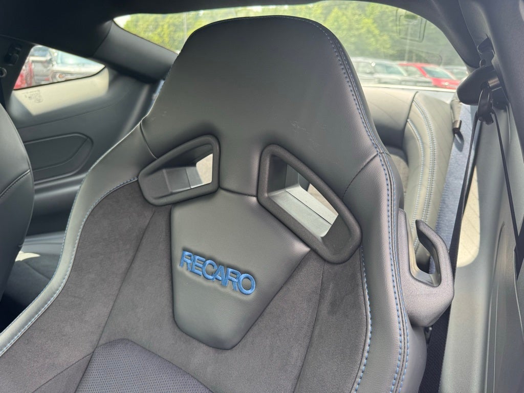 2025 Ford Mustang Dark Horse