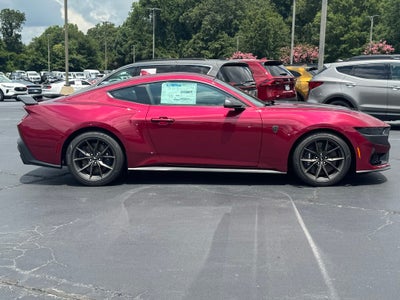 2025 Ford Mustang Dark Horse