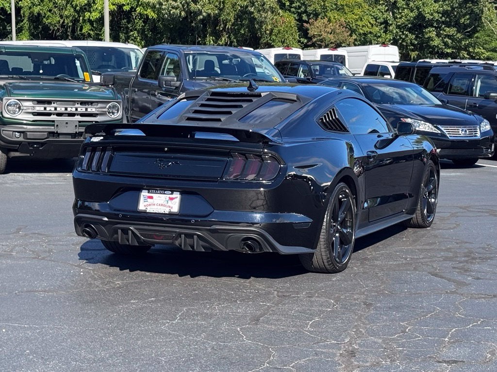 2022 Ford Mustang EcoBoost