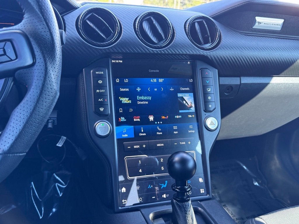 2022 Ford Mustang EcoBoost
