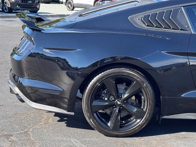 2022 Ford Mustang EcoBoost