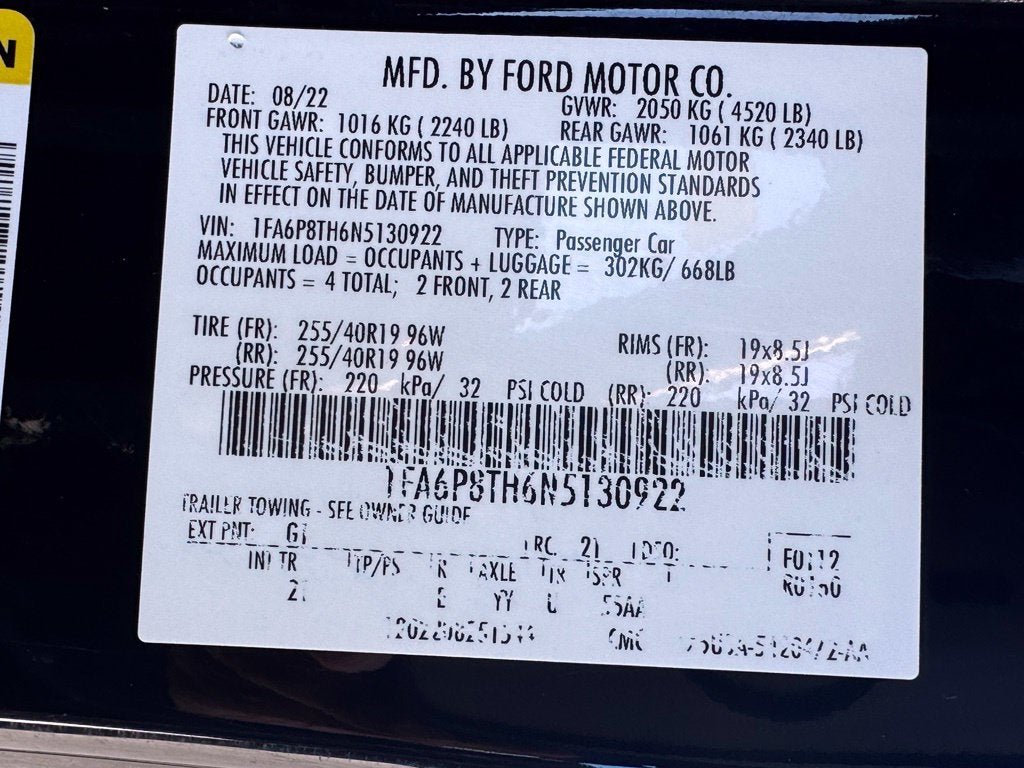 2022 Ford Mustang EcoBoost