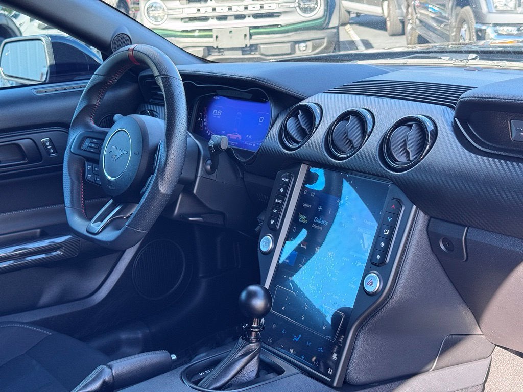 2022 Ford Mustang EcoBoost