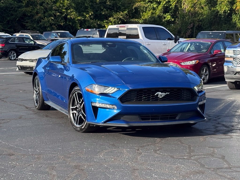 2022 Ford Mustang EcoBoost