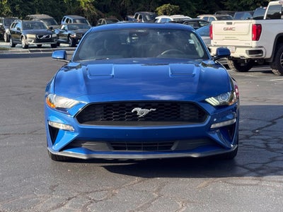 2022 Ford Mustang EcoBoost