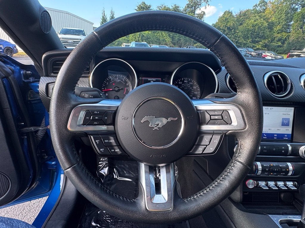 2022 Ford Mustang EcoBoost