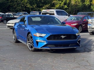 2022 Ford Mustang EcoBoost