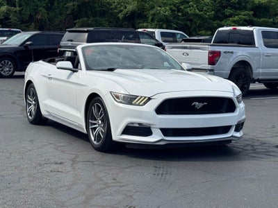 2015 Ford Mustang V6