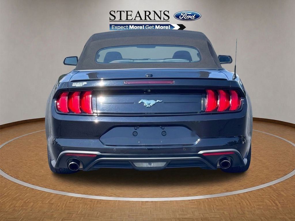 2022 Ford Mustang EcoBoost Premium