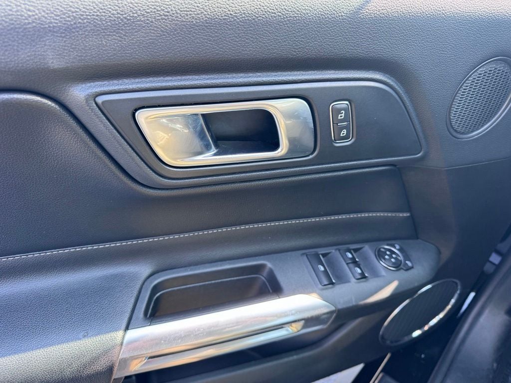 2022 Ford Mustang EcoBoost Premium