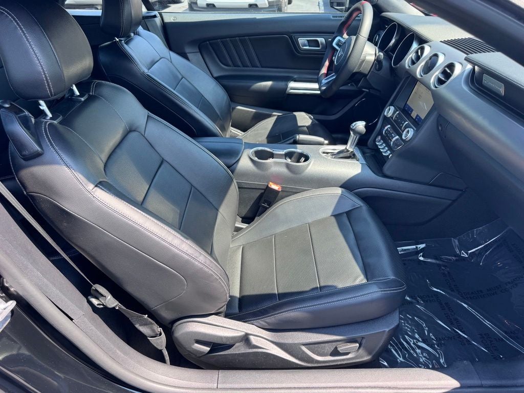 2022 Ford Mustang EcoBoost Premium