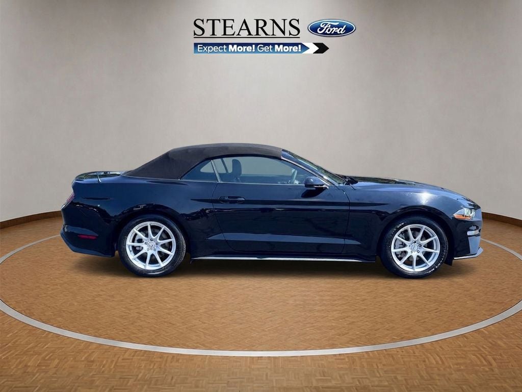 2022 Ford Mustang EcoBoost Premium
