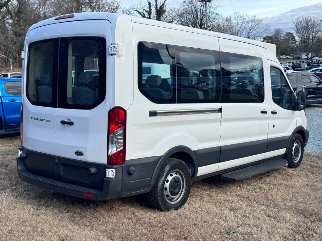 2017 Ford Transit-350 XL