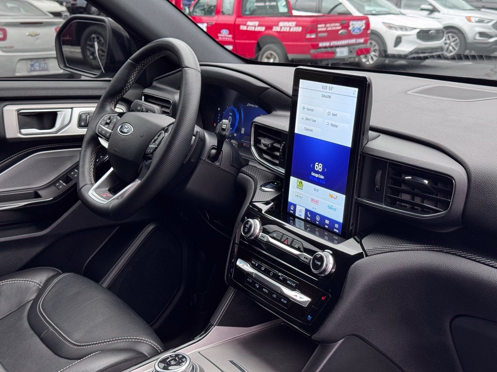 2021 Ford Explorer ST
