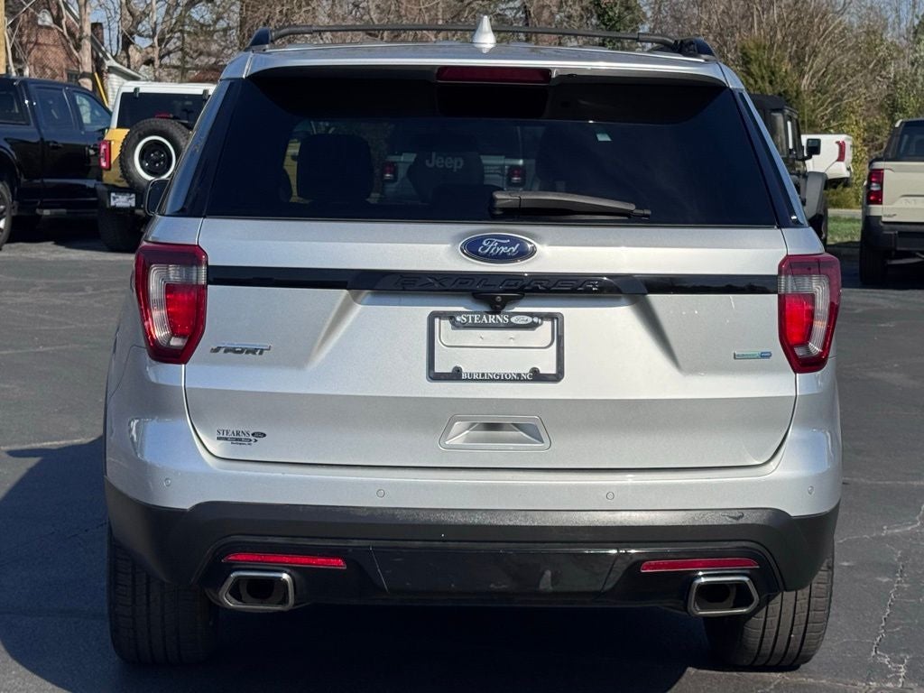 2016 Ford Explorer Sport
