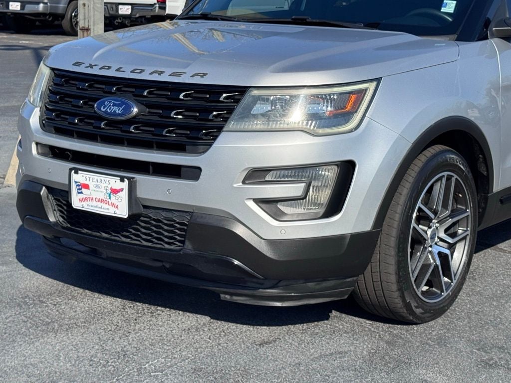 2016 Ford Explorer Sport