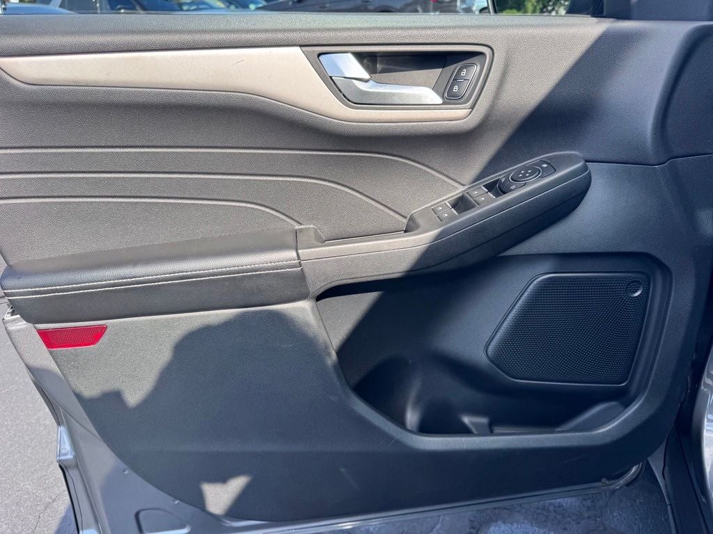 2021 Ford Escape Hybrid SE