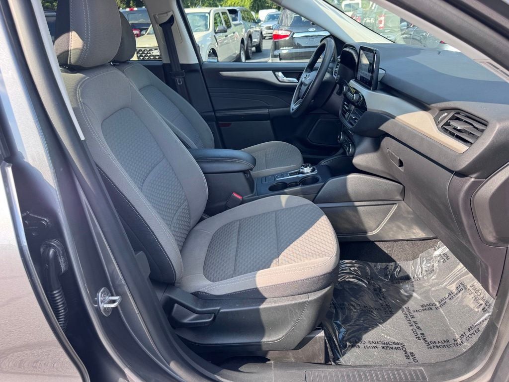 2021 Ford Escape Hybrid SE