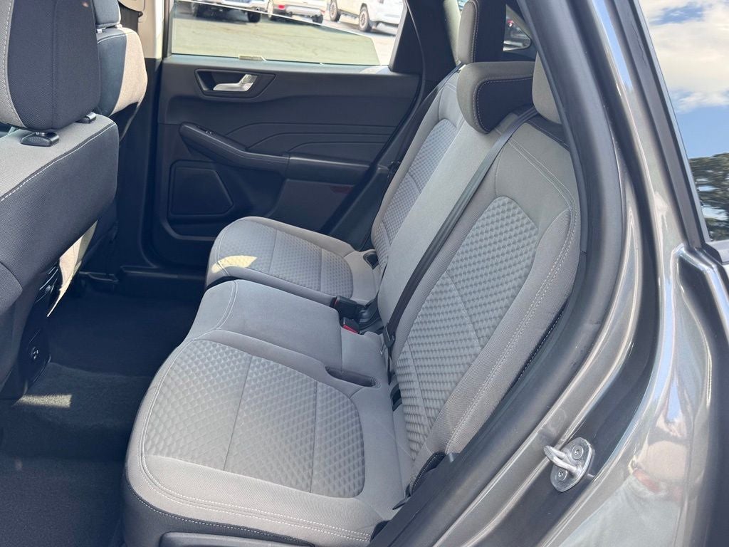 2021 Ford Escape Hybrid SE