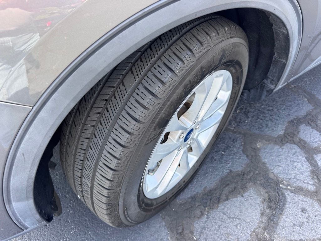2021 Ford Escape Hybrid SE