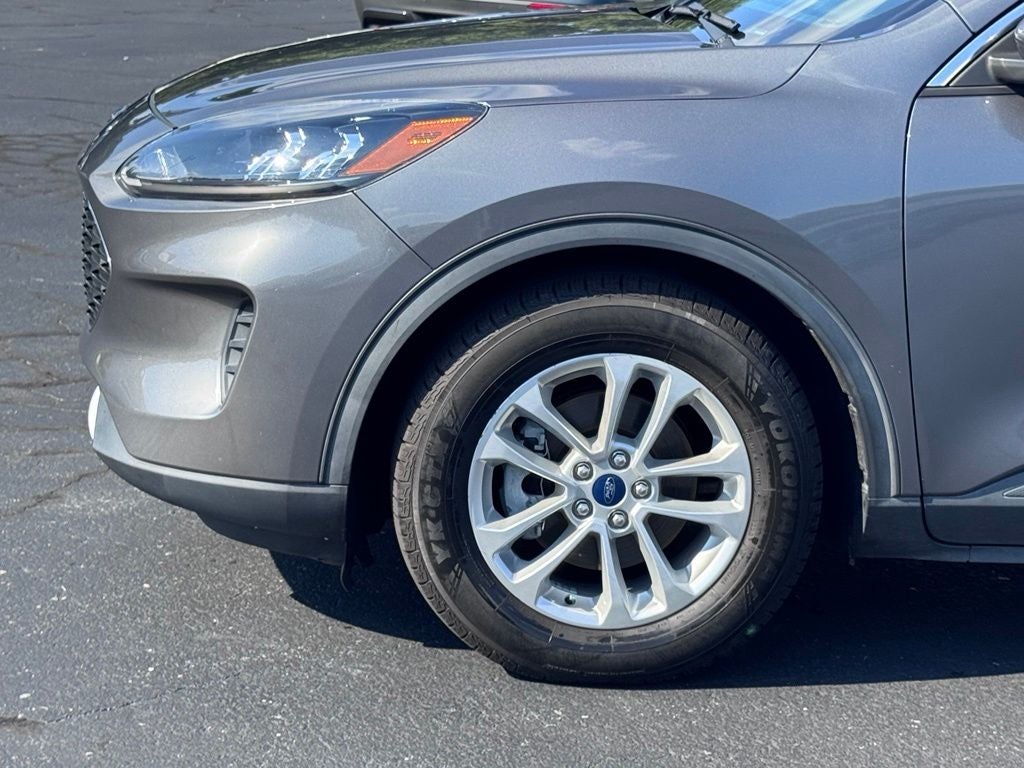 2021 Ford Escape Hybrid SE