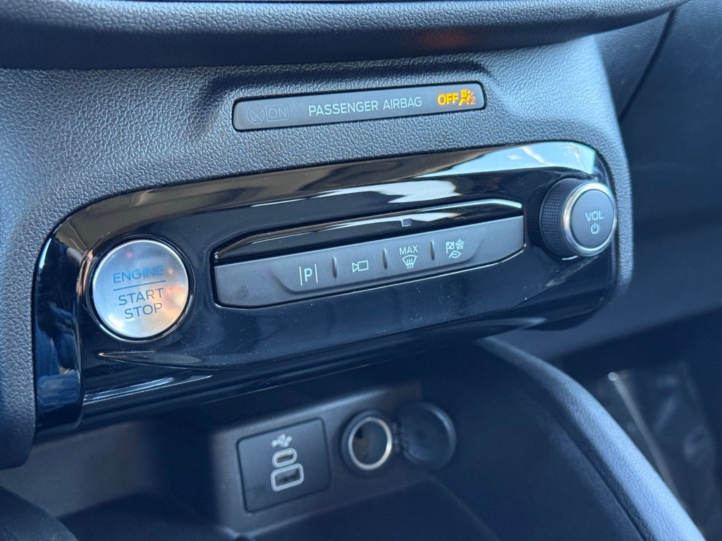 2025 Ford Escape Plug-In Hybrid Base